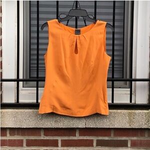 Due per Due top Size: 8
100% Silk